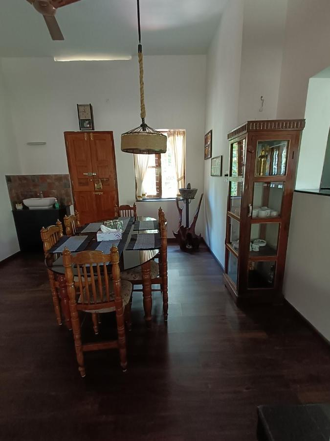Anandam Stays - Premium 3Bhk Plush Homestay, Vaikom Near Kumarakom 외부 사진